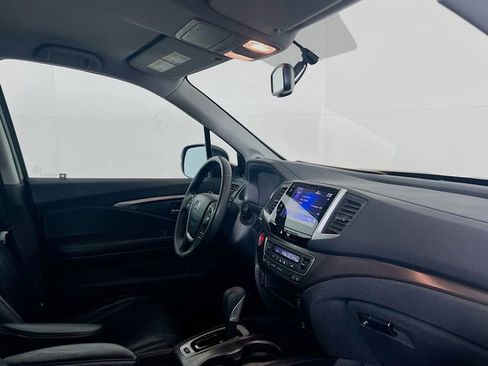 Used 2017 Honda Ridgeline RTL-T image 8