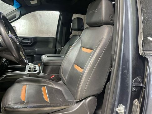 Used 2022 GMC Sierra 1500 AT4 w/ AT4 Preferred Package image 11