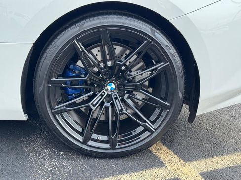 Used 2025 BMW M2 w/ Lighting Package image 7