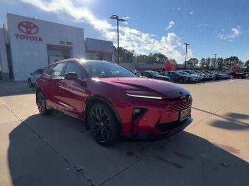 New 2025 Toyota Crown Signia w/ Advanced Technology Package image 13