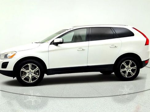 Used 2013 Volvo XC60 T6 AWD/4WD image 8