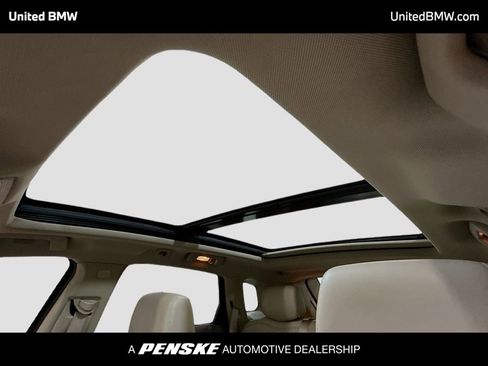 Used 2016 Cadillac SRX Luxury w/ Driver Awareness Package FWD image 12