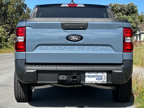 New 2025 Ford Maverick XLT w/ XLT Luxury Package image 4