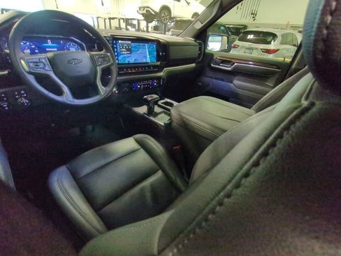 Used 2025 Chevrolet Silverado 1500 RST image 21