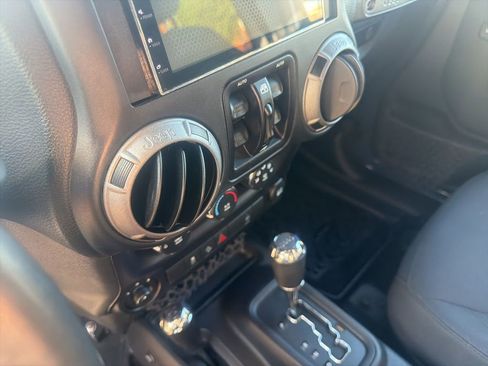 Used 2016 Jeep Wrangler Unlimited Sport w/ Quick Order Package 24S image 14