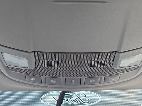 Used 2018 Ford F150 XLT w/ Equipment Group 302A Luxury AWD/4WD image 35
