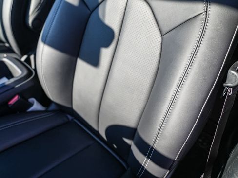 New 2026 Chrysler Pacifica Select image 26