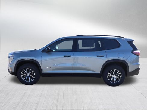 New 2026 GMC Acadia AT4 w/ Luxury Package AWD/4WD image 5