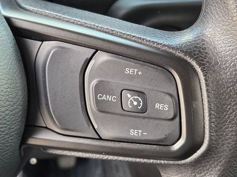 Used 2022 Jeep Wrangler Sport AWD/4WD image 24