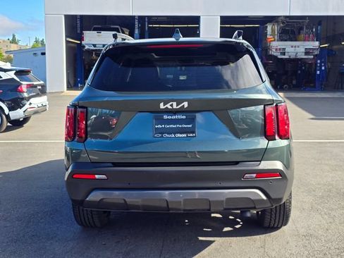 Certified 2023 Kia Sorento X-Line EX AWD/4WD image 4