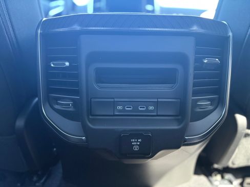 New 2026 RAM 1500 Big Horn AWD/4WD image 15