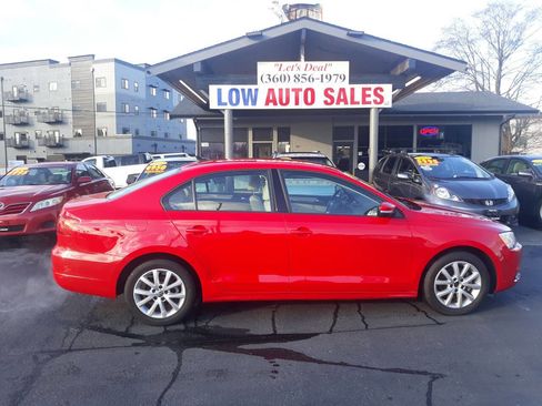 Used 2012 Volkswagen Jetta SE image 12