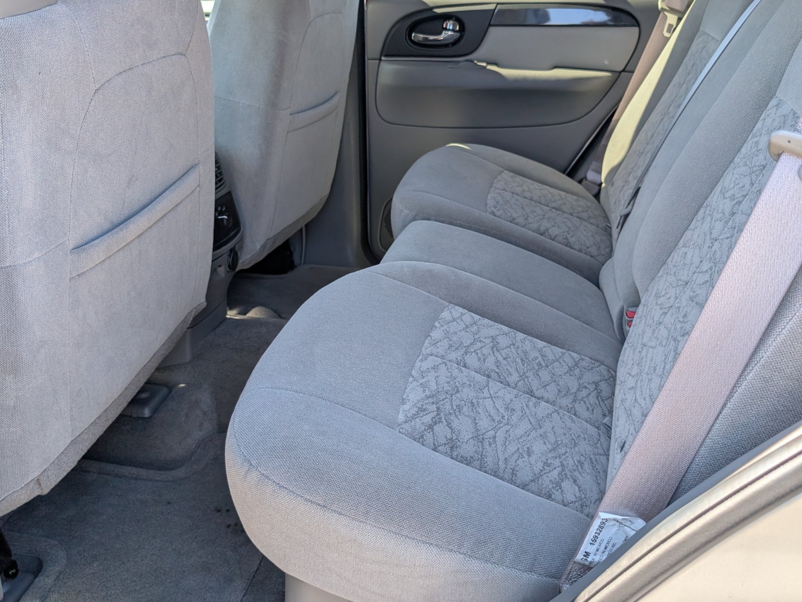 Used 2007 GMC Envoy SLE RWD image 15