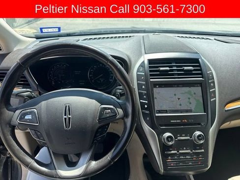 Used 2019 Lincoln MKC Select w/ Select Plus Package FWD image 5