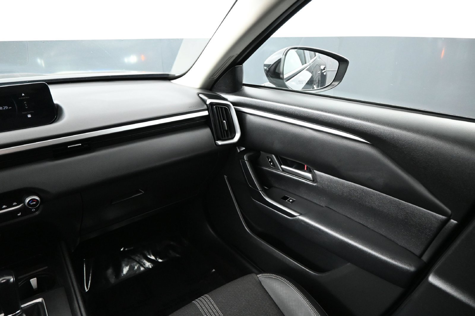 Used 2025 MAZDA CX-50 AWD 2.5 S w/ Preferred Package image 13