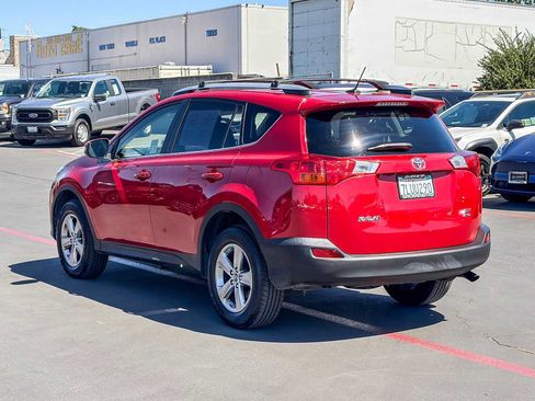 Used 2015 Toyota RAV4 XLE AWD/4WD image 2