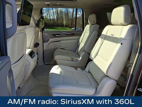 Used 2021 Cadillac Escalade ESV Premium Luxury Platinum w/ Heavy-Duty Trailer Package image 13