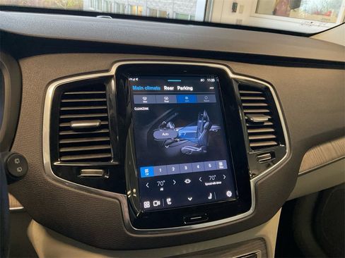 Certified 2024 Volvo XC90 B6 Plus w/ Protection Package image 23