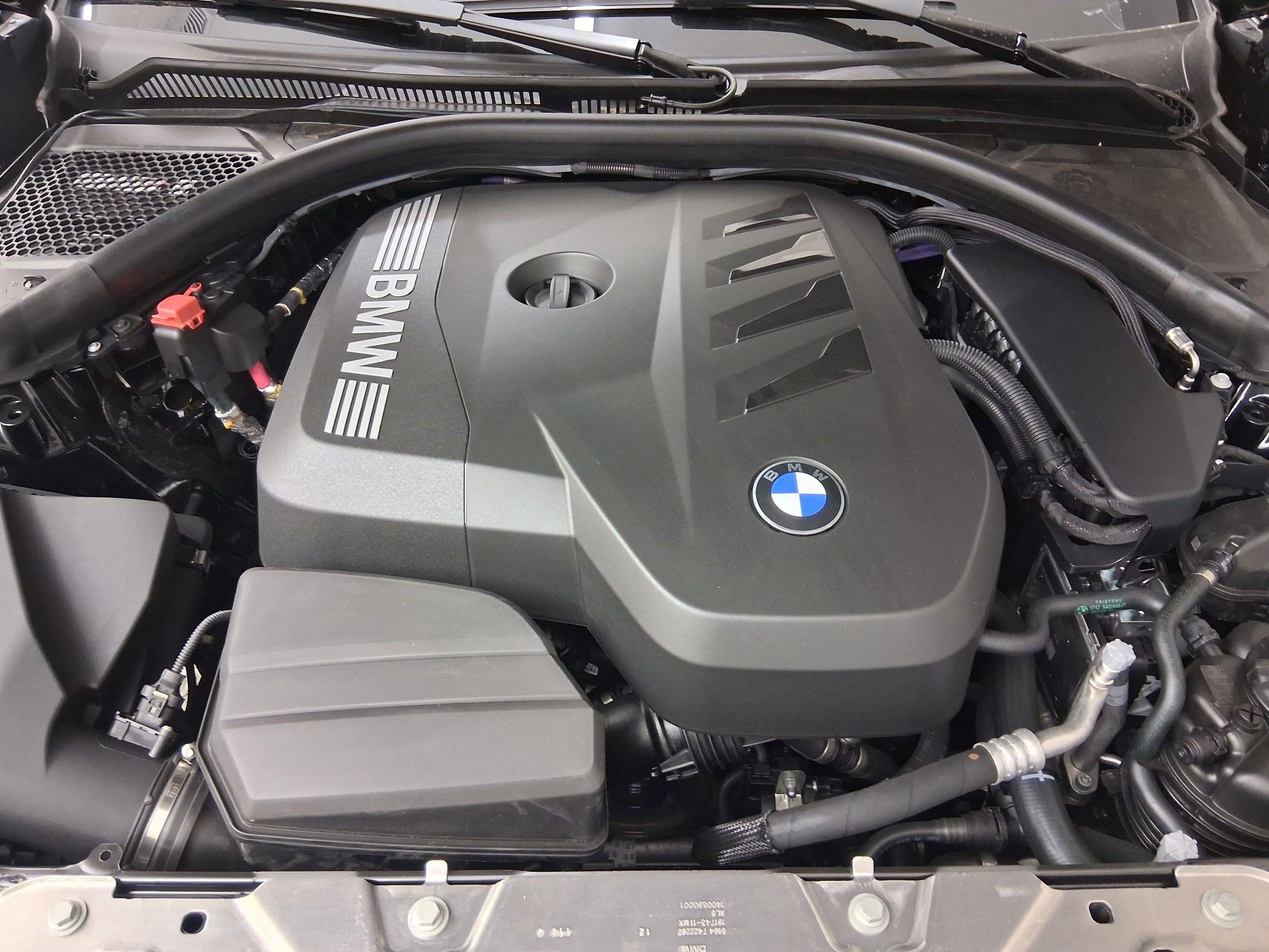 New 2026 BMW 330i Sedan w/ M Sport Package RWD image 31