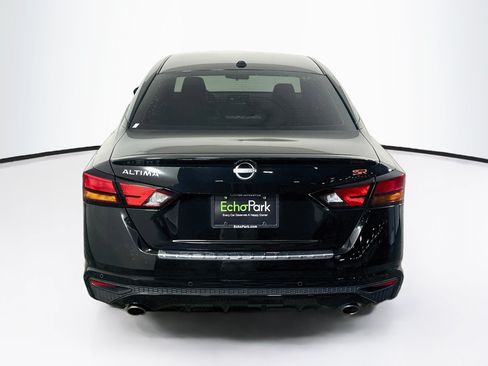 Used 2023 Nissan Altima 2.5 SR FWD image 7