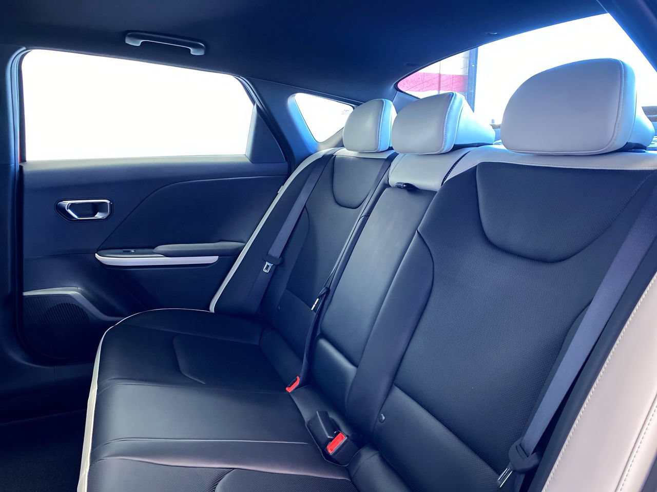 New 2026 Kia K4 GT-Line FWD image 34