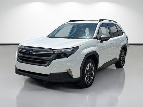 Certified 2026 Subaru Forester Premium AWD/4WD image 7
