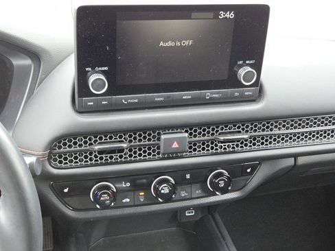 Certified 2024 Honda HR-V Sport image 31