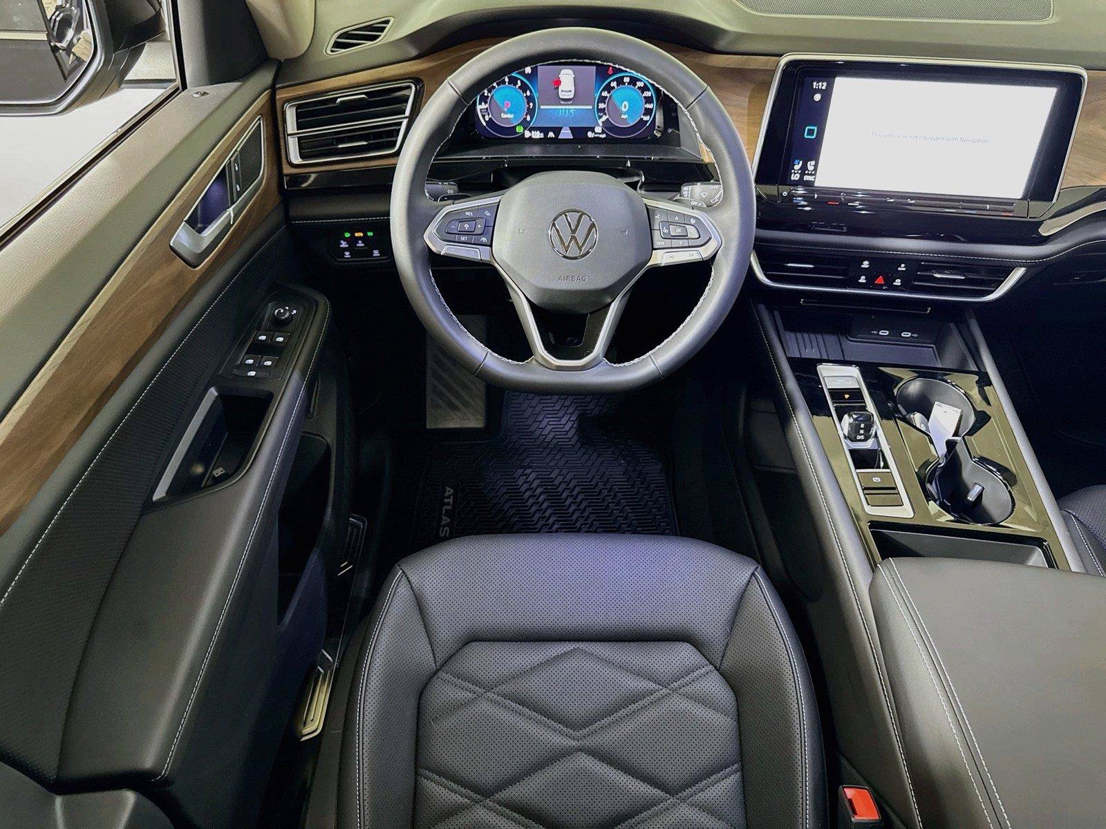 New 2026 Volkswagen Atlas SE FWD image 15