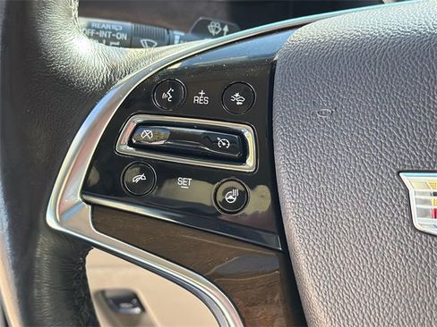 Used 2019 Cadillac Escalade ESV Premium Luxury w/ Escalade Sport Edition image 33