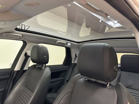 Used 2023 Land Rover Discovery Sport SE image 14