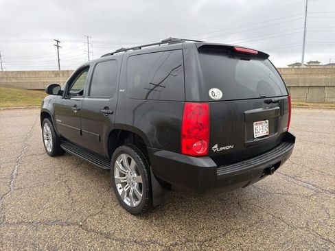 Used 2014 GMC Yukon SLT image 4