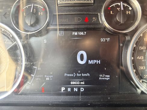 Used 2017 RAM 2500 Power Wagon w/ Luxury Group AWD/4WD image 7