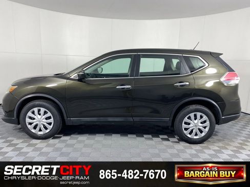 Used 2015 Nissan Rogue S image 4