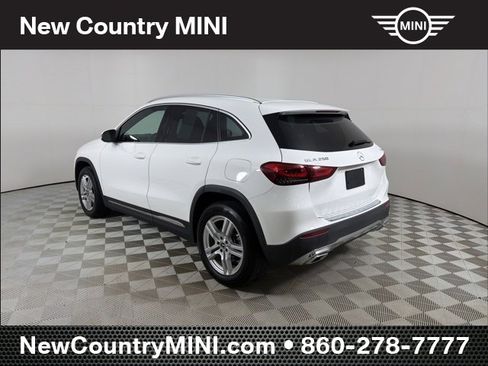 Used 2023 Mercedes-Benz GLA 250 4MATIC image 5