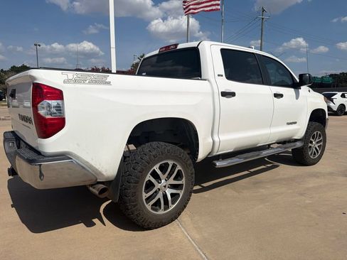Used 2018 Toyota Tundra SR5 w/ SR5 Upgrade Package RWD image 8