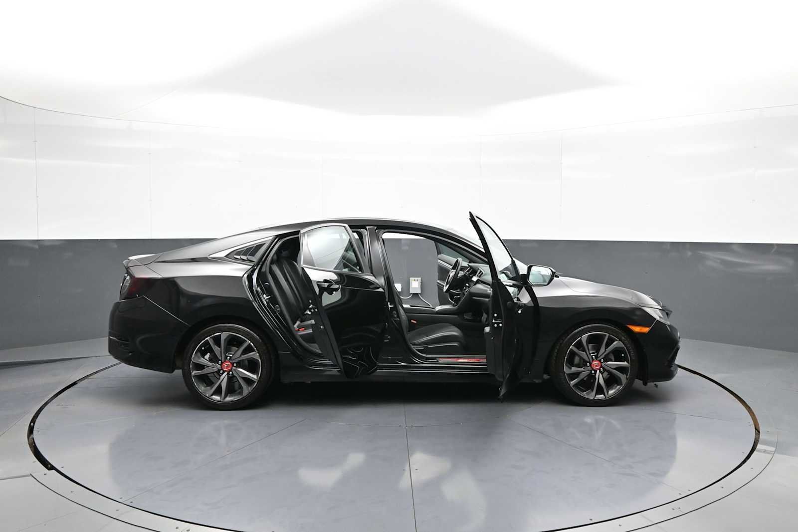 Used 2020 Honda Civic Sport image 40
