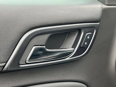 Used 2015 Chevrolet Tahoe LT AWD/4WD image 23