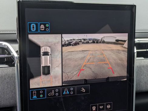 New 2026 GMC Sierra EV Elevation w/ LPO, Elevation Dark Package image 17