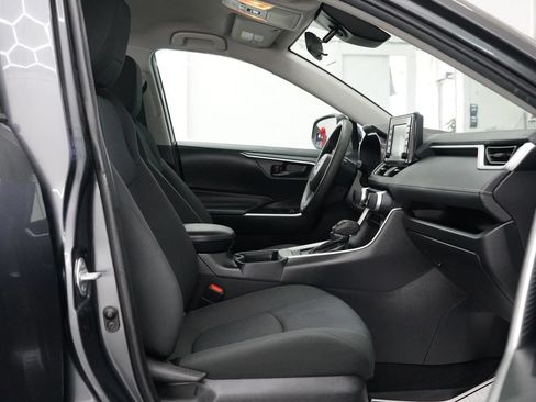 Used 2020 Toyota RAV4 LE w/ All Weather Liner Package AWD/4WD image 27