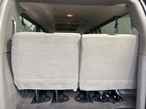 Used 2024 Chevrolet Express 3500 LT w/ LT Preferred Equipment Group image 18