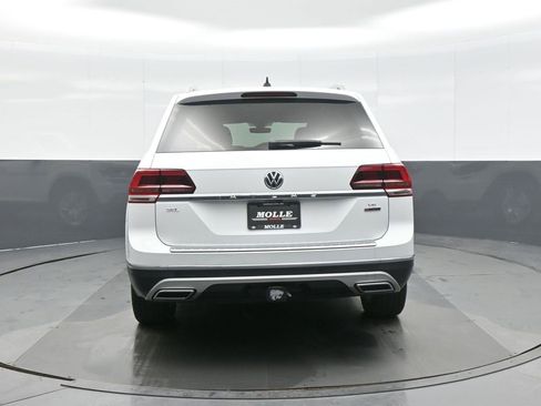 Used 2018 Volkswagen Atlas SEL Premium image 6