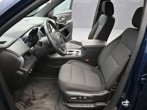 Used 2023 Chevrolet Traverse LT w/ LPO, Floor Liner Package AWD/4WD image 14