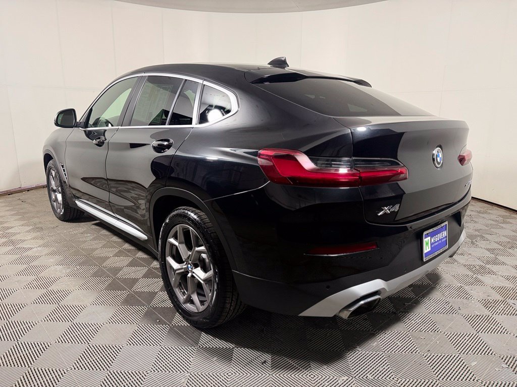 Used 2023 BMW X4 xDrive30i AWD/4WD image 4
