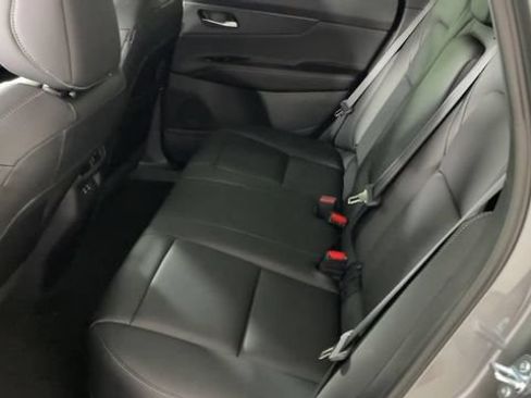 New 2025 Nissan Murano SV FWD image 16