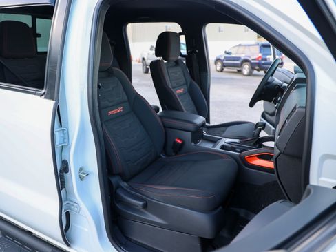 Used 2024 Nissan Frontier Pro-X RWD image 40