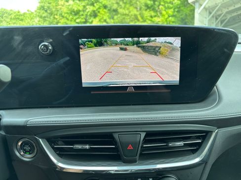 Used 2025 Buick Encore GX Preferred FWD image 22