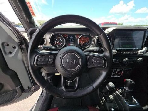 Used 2019 Jeep Wrangler Unlimited Sport S AWD/4WD image 6
