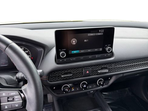 Used 2024 Honda HR-V Sport image 12