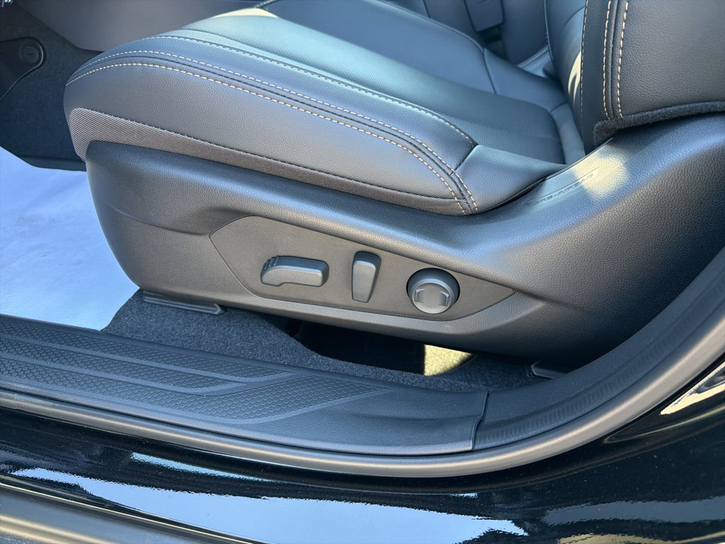 New 2026 Subaru Outback Limited AWD/4WD image 18