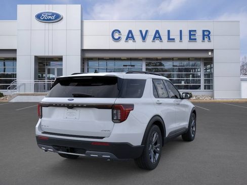Used 2026 Ford Explorer Active w/ Active Comfort Package AWD/4WD image 8